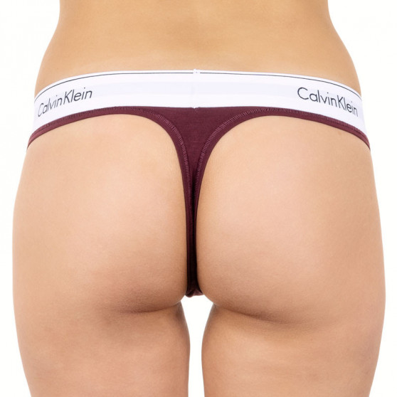 Naiste stringid Calvin Klein burgundiapunased (F3786E-MDO)