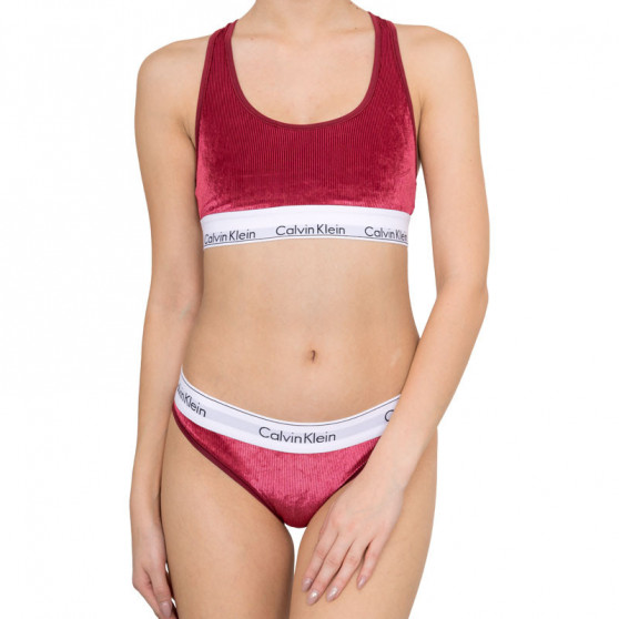 Naiste stringid Calvin Klein burgundiapunased (QF5512E-2XV)