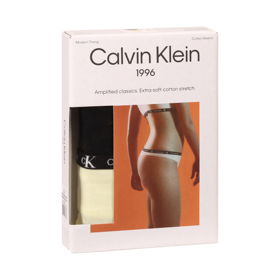 2PACK naiste stringid Calvin Klein mitmevärvilised (QD3990E-BP5)