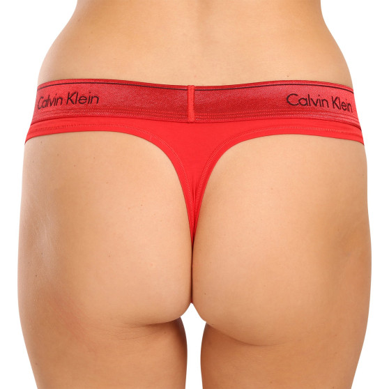 Naiste stringid Calvin Klein punane (QF7449E-XAT)